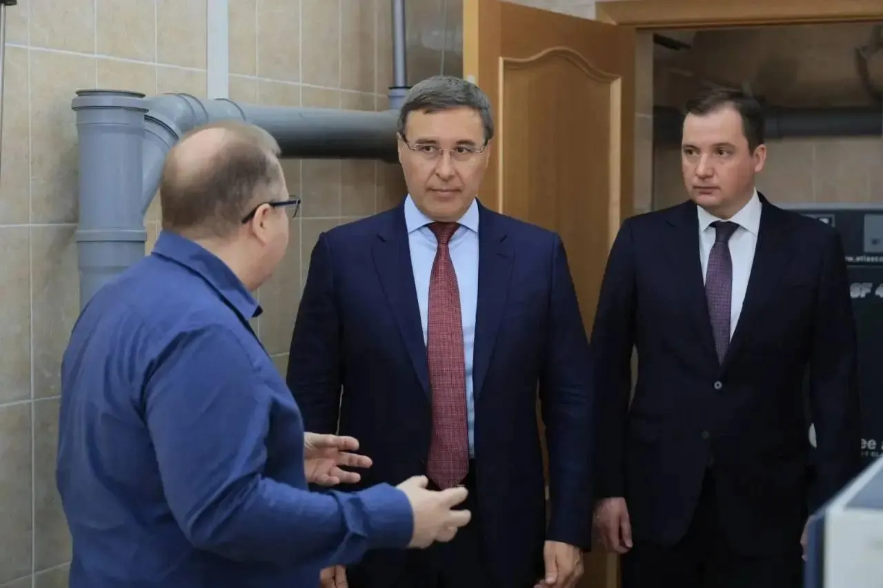 Глава Миннауки побывал в Центре коллективного пользования научным оборудованием при САФУ и подчеркнул, что результаты исследований должны внедряться в практику.