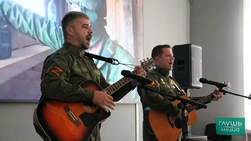 Директор областного учебно-методического центра сообщила, что в прошлом году одного из кандидатов проекта забрали в армию; в этом году на программу записались уже 20 человек для работы в дефицитных школах искусств.