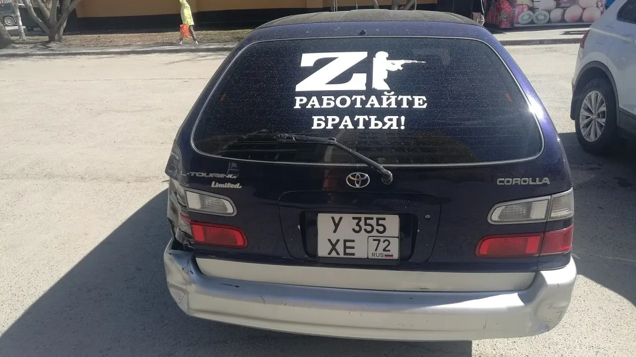 В новый единый государственный учебник по литературе включили крылатые выражения современных героев — в том числе «Работайте, братья» и фразу бортпроводника после посадки самолёта на кукурузное поле.