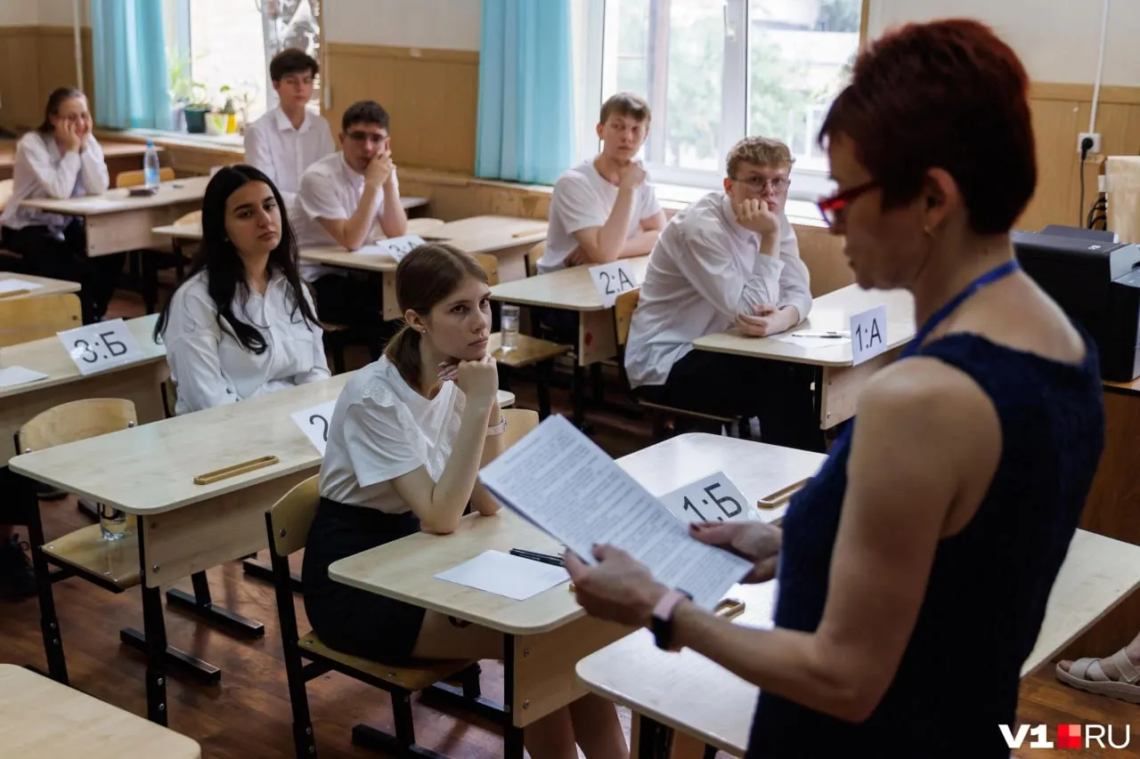 Депутаты Волгоградской областной Думы одобрили материальную поддержку для выпускников, набравших 100 баллов, а также для победителей региональных этапов всероссийских олимпиад.