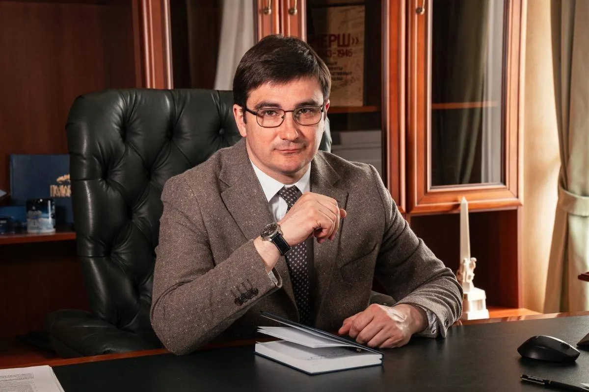 Михаил Данилов, ранее исполнявший обязанности ректора, официально утверждён на посту ректора САФУ. Губернатор Александр Цыбульский прокомментировал назначение.