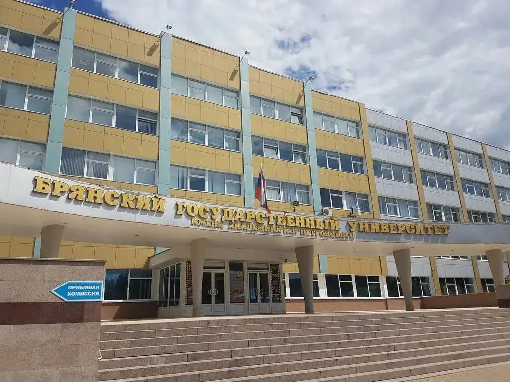 Эксперты подсчитали примерный срок окупаемости платного образования в вузах по направлениям: IT, медицина и юриспруденция.