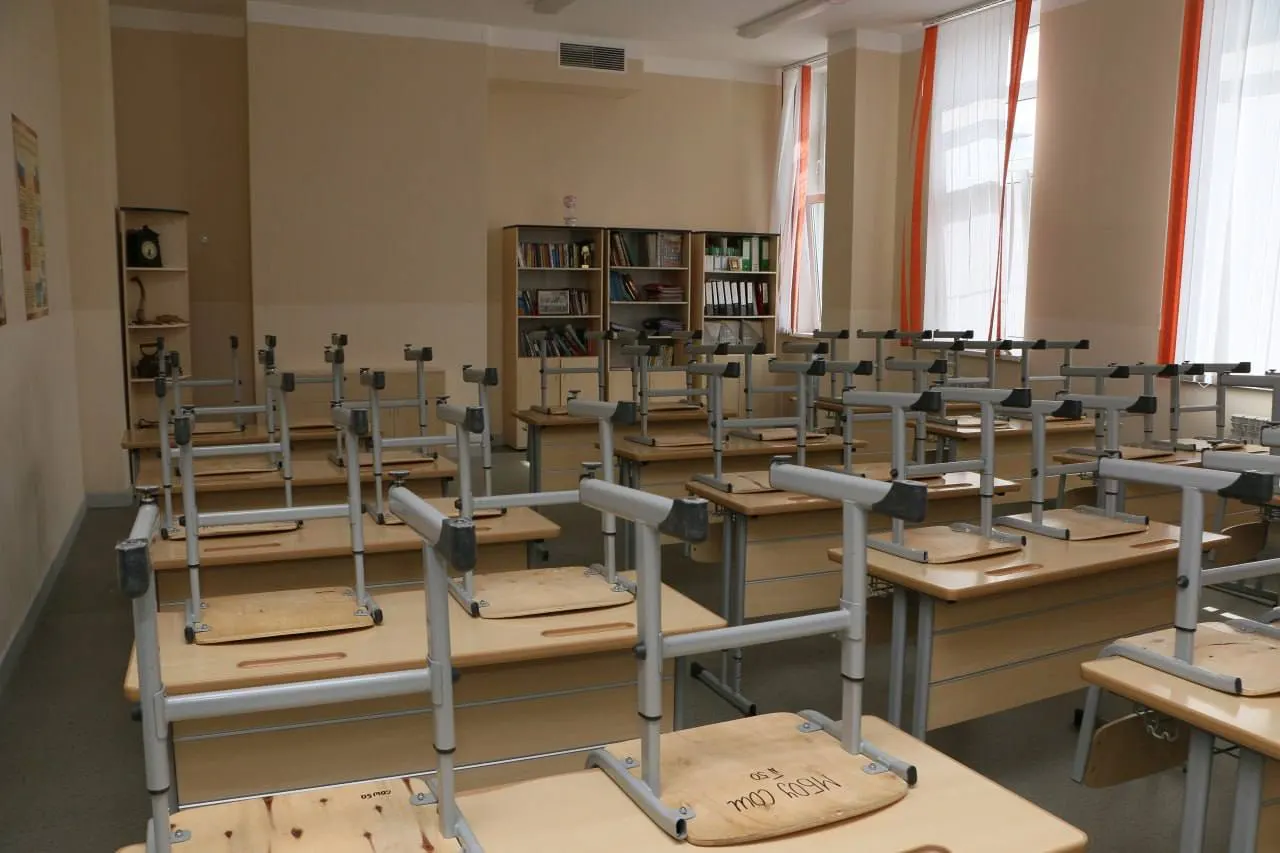 В регионе не хватает педагогов по математике, физике, химии, биологии и информатике; вуз перераспределяет места и повышает квалификацию учителей.