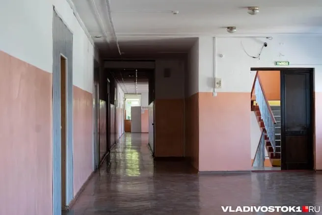 Новые подходы к образованию в удалённых школах используют ИИ и цифровые инструменты для решения кадрового дефицита.